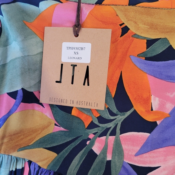 Tropical Floral Maxi Skirt - Picture 2 of 7